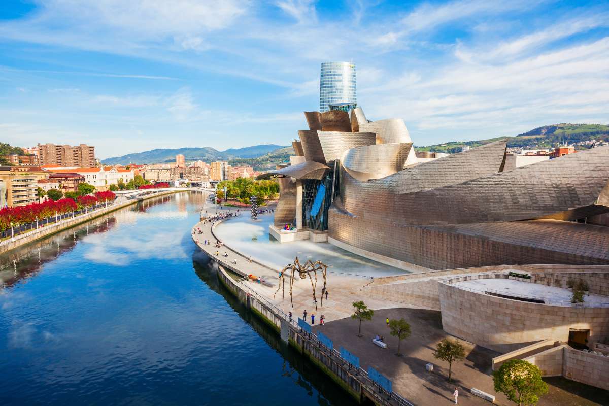 Qué hacer en Bilbao en verano: Planes y agenda 2026